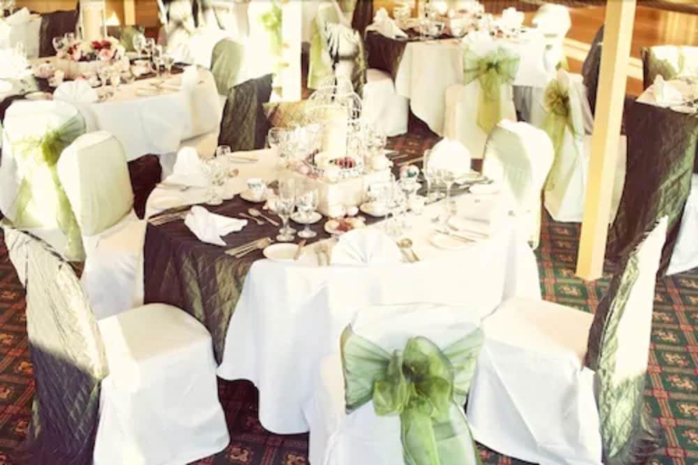 Roundthorn Country House & Luxury Apartments ペンリス エクステリア 写真