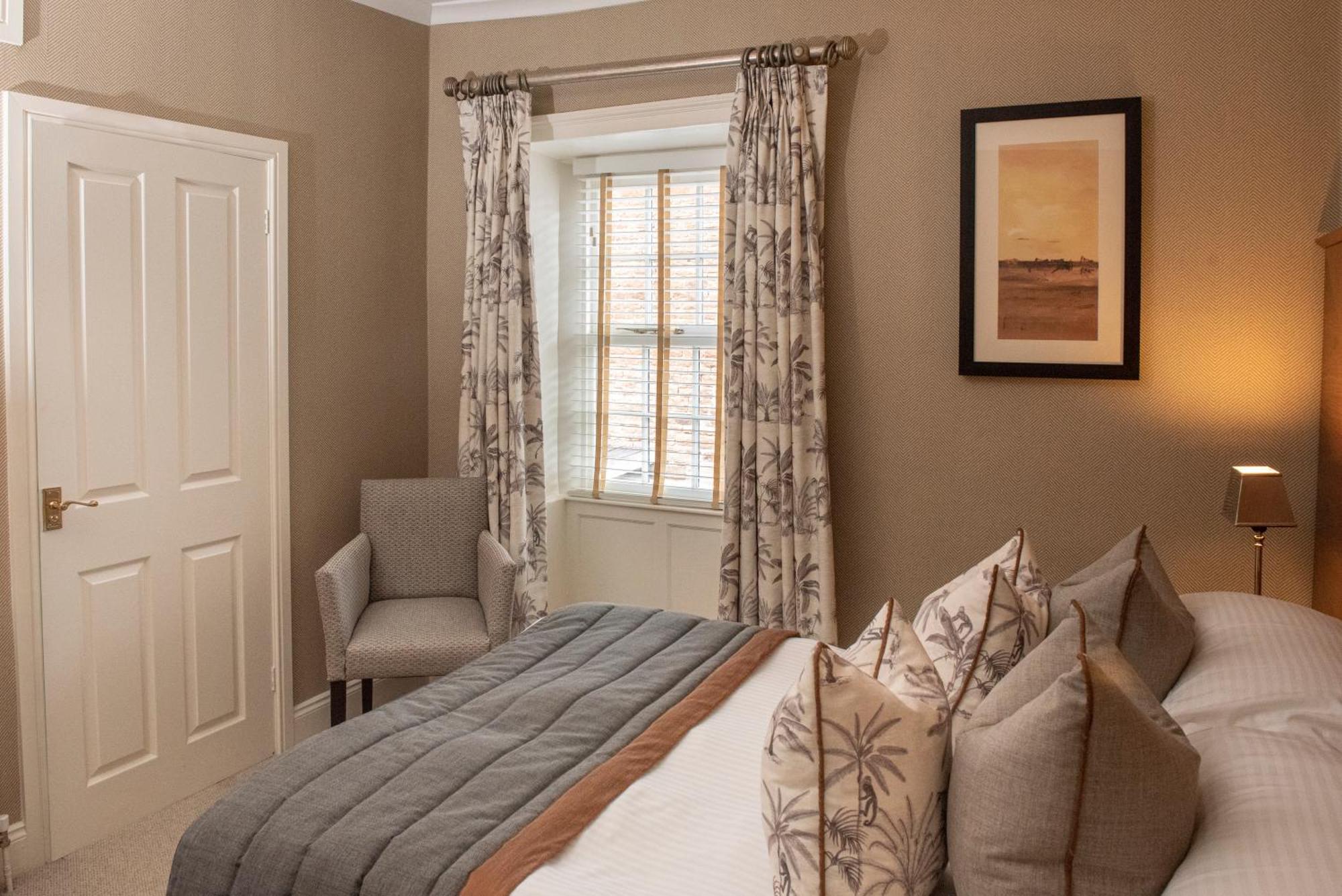 Roundthorn Country House & Luxury Apartments ペンリス エクステリア 写真